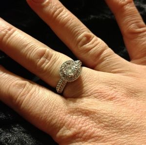 Premier Designs Laura Ring